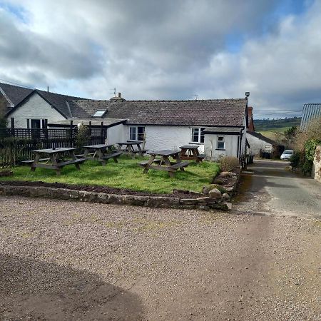 The Crown Inn Wentnor Экстерьер фото